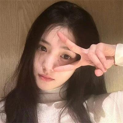 王家欣